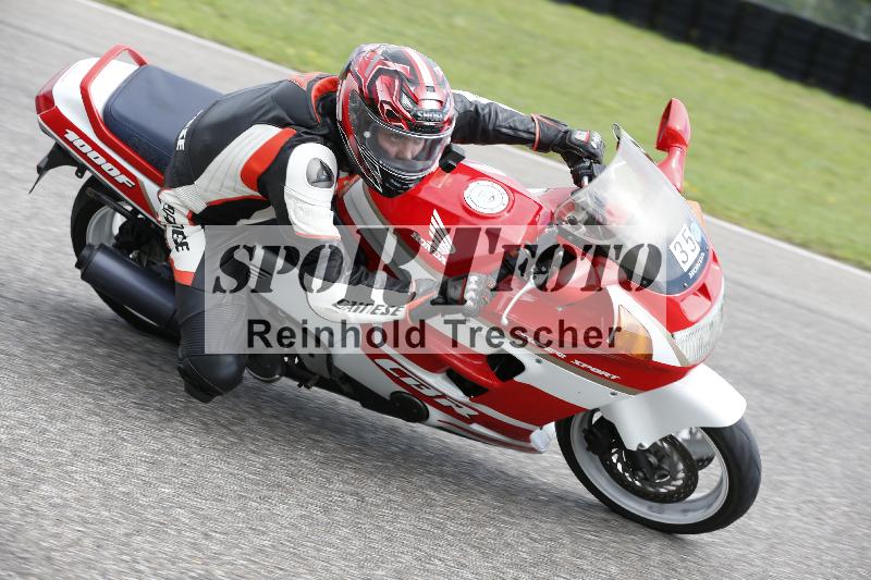 Archiv-2025/52 10.09.2025 FREERIDE Training  ADR/Gruppe M/35